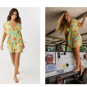 NWT O’NEILL ISADORA ROMPER Lime Tropical Print Inseam: 2.5” Size Small Gauze